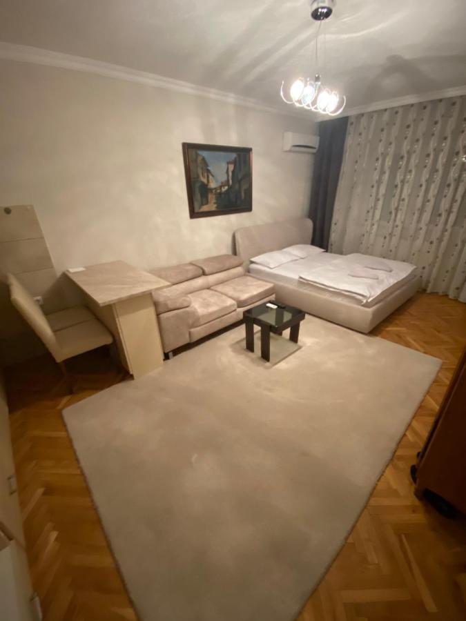 Apartment Perla プリシュティナ エクステリア 写真