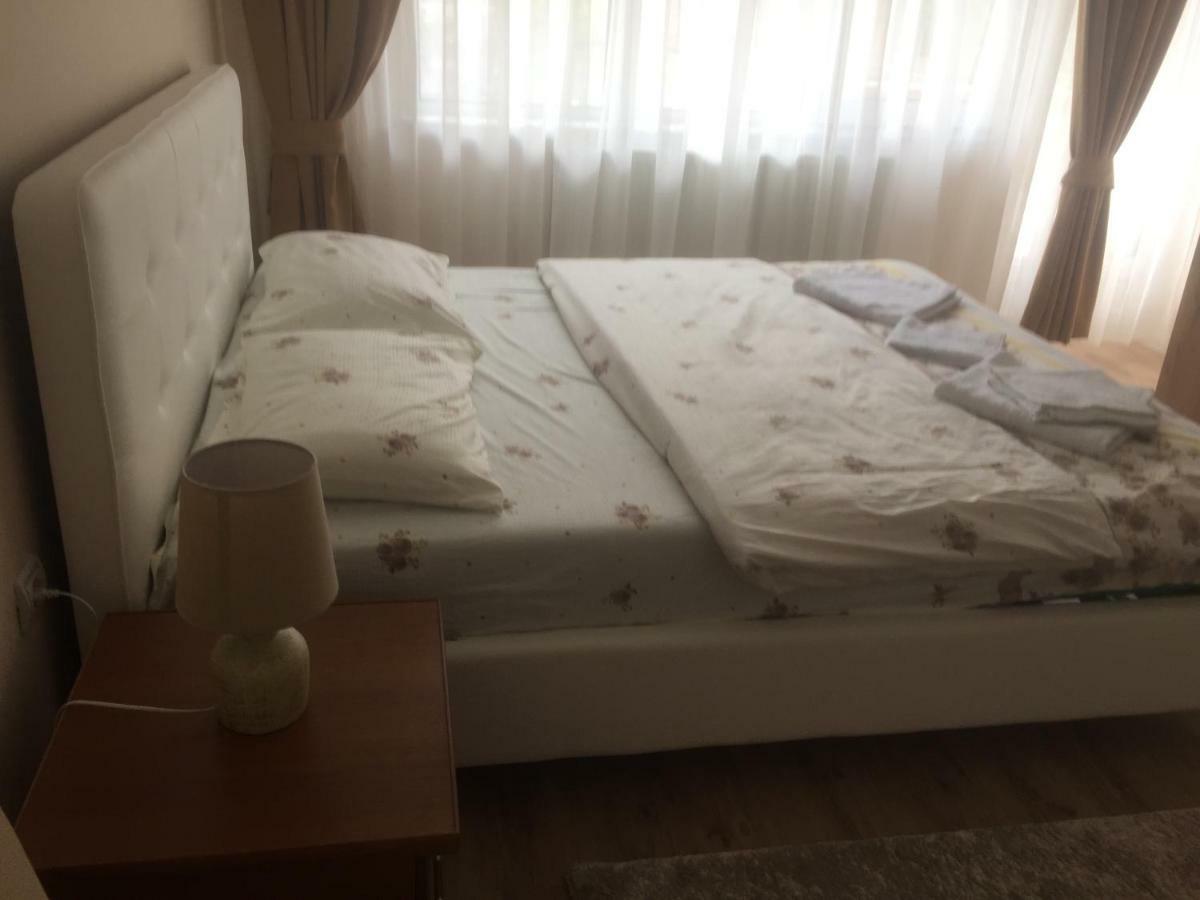 Apartment Perla プリシュティナ エクステリア 写真